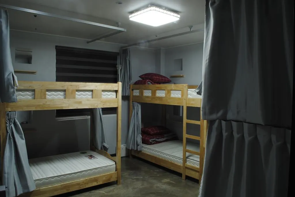 Guest house Moondong'S Hostel Busan