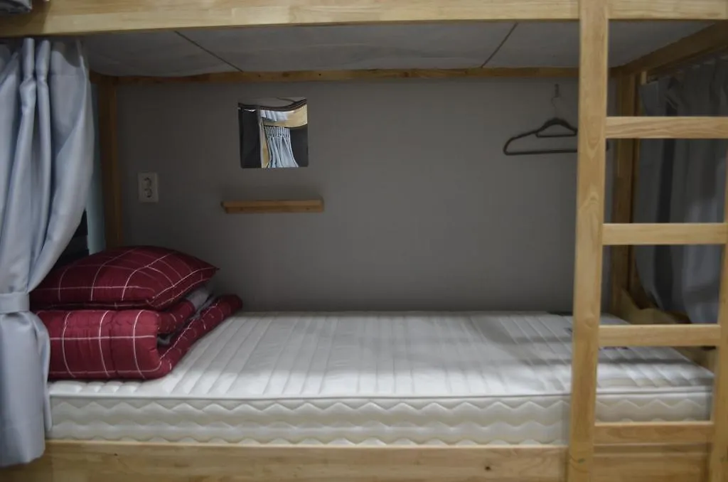 Moondong'S Hostel Busan