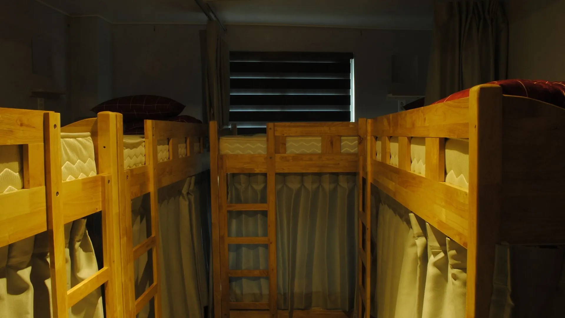 Moondong'S Hostel Busan Guest house