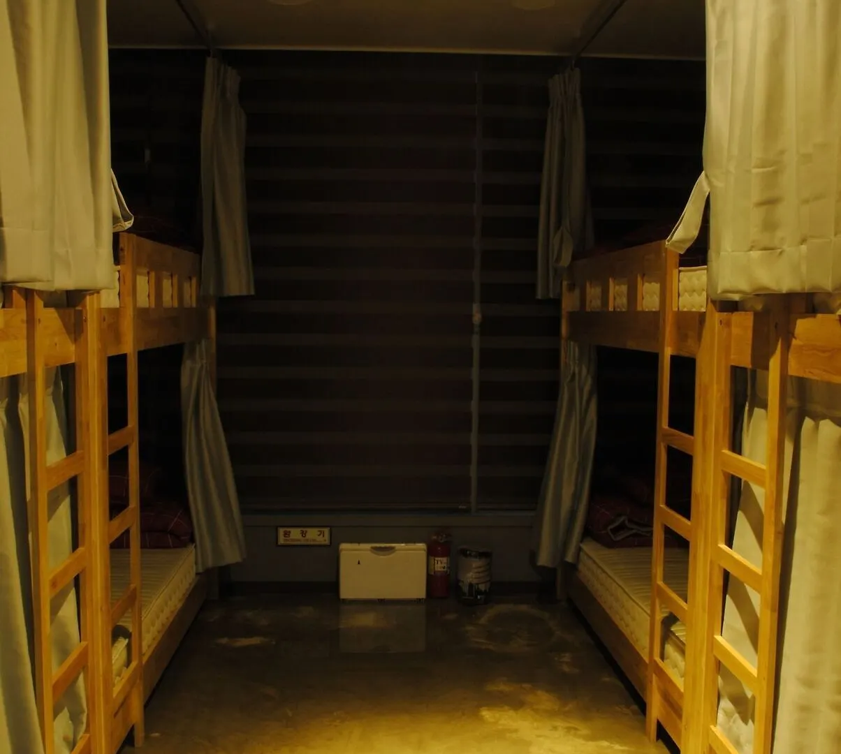 Guest house Moondong'S Hostel Busan